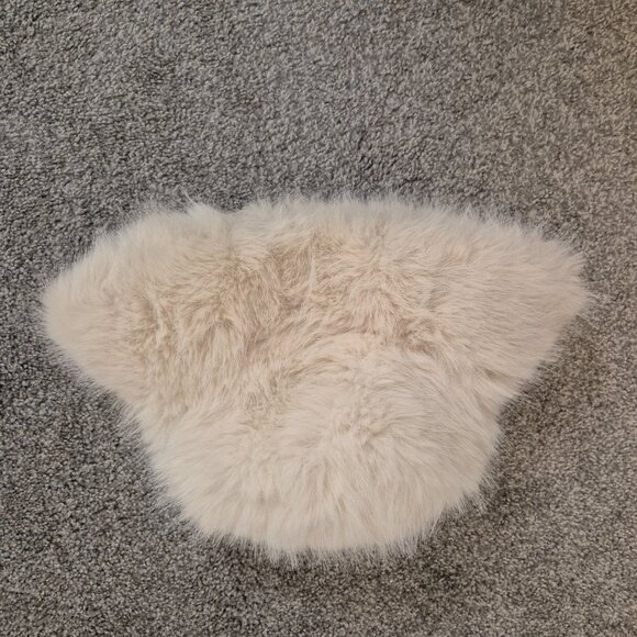 Barbiecore Faux Fur Bucket/Cloche Hat (Sm) - Picture 6 of 7